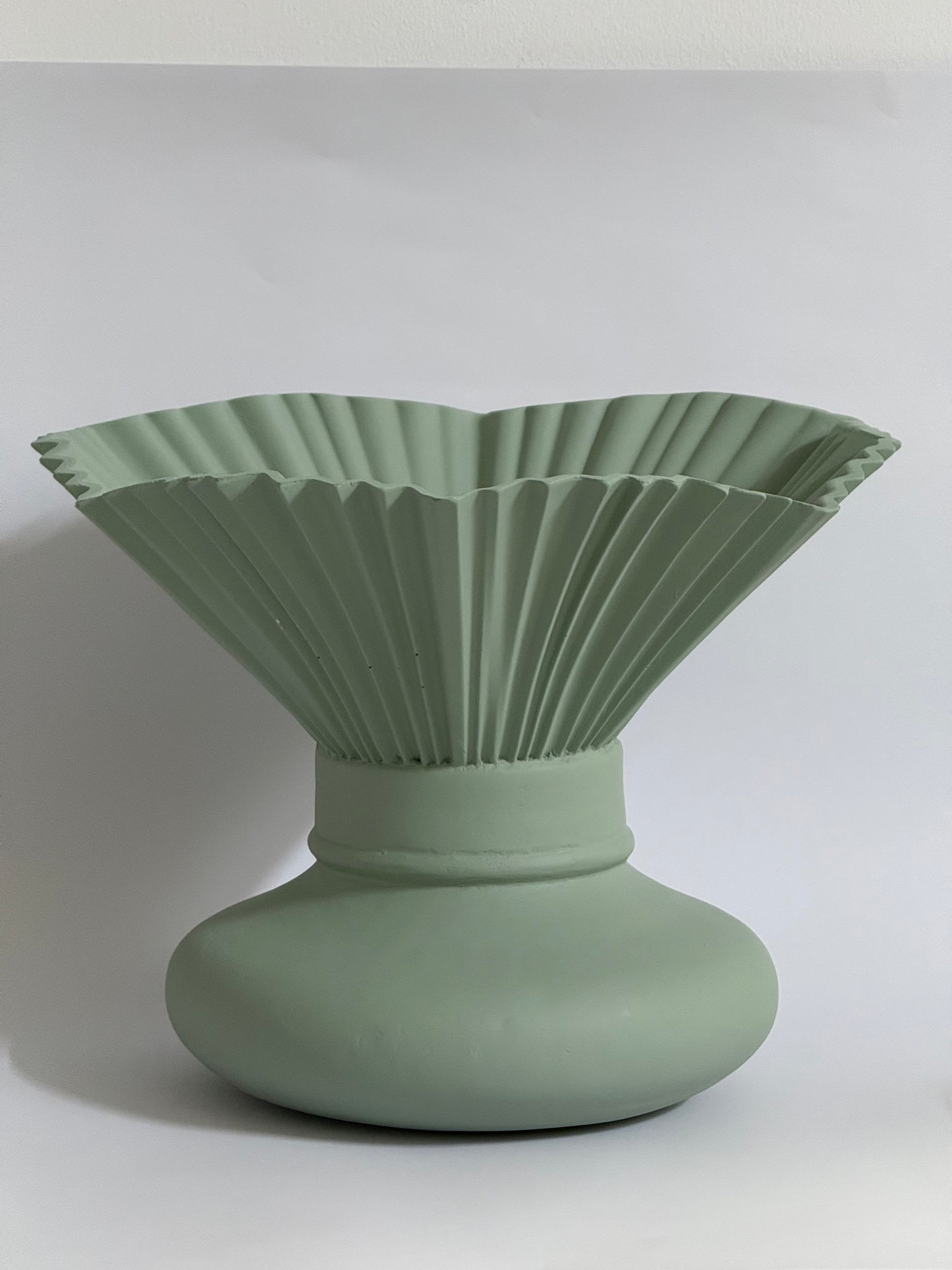 فازة تيفاني - حجم كبير